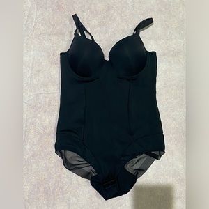 Nicole Miller Body wear Shapewear Body Shaper Slimming Spandex size large black